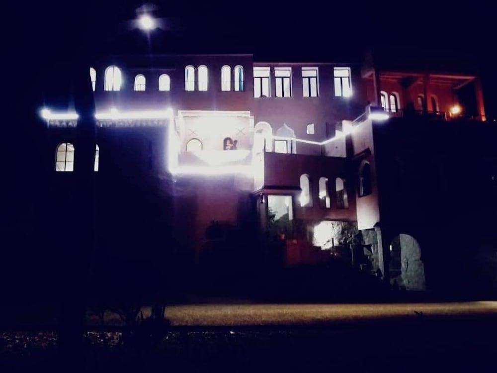 Photo 38