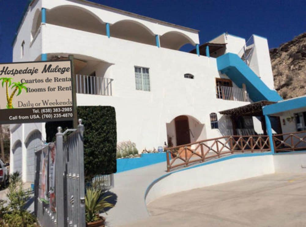 Hotel Hospedaje Mulege - Image 1