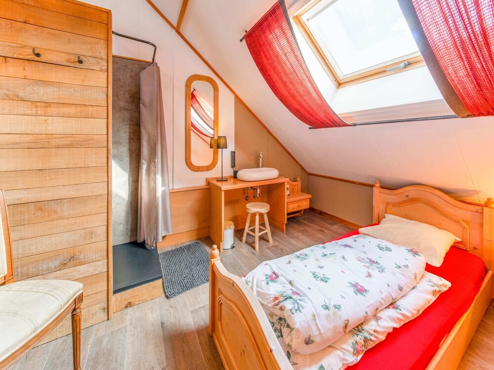 Luxurious House With Sauna in Bastogne view 2