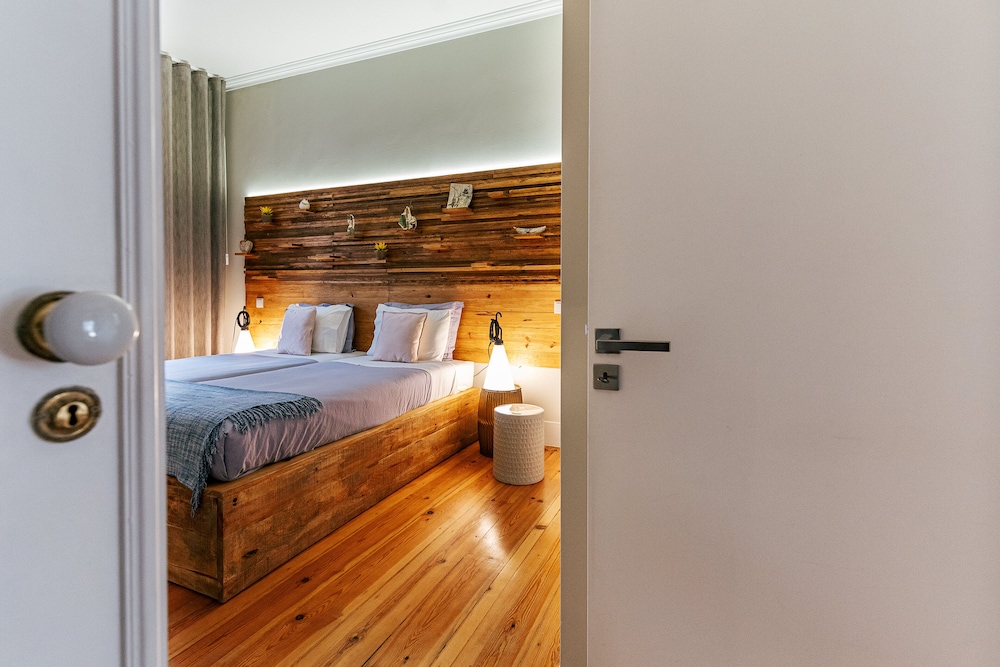 19 Tile Ceramic Concept - by Unlock Hotels