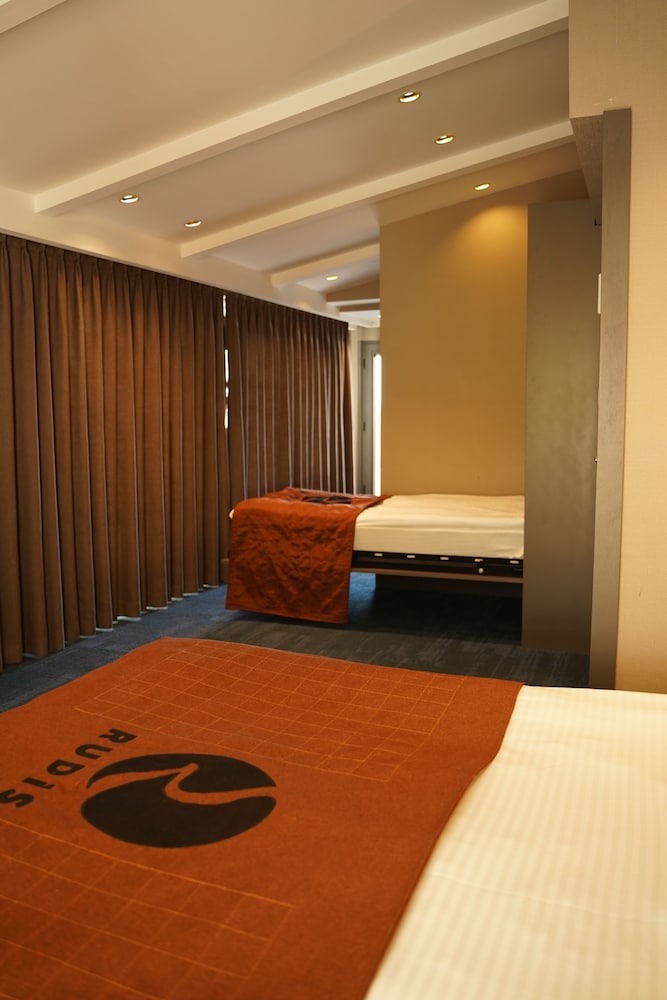 Rudis Otel - Image 27