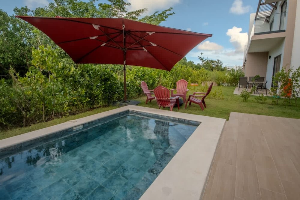 NOK Tropical 3BR Villa by Vistacana Rentals