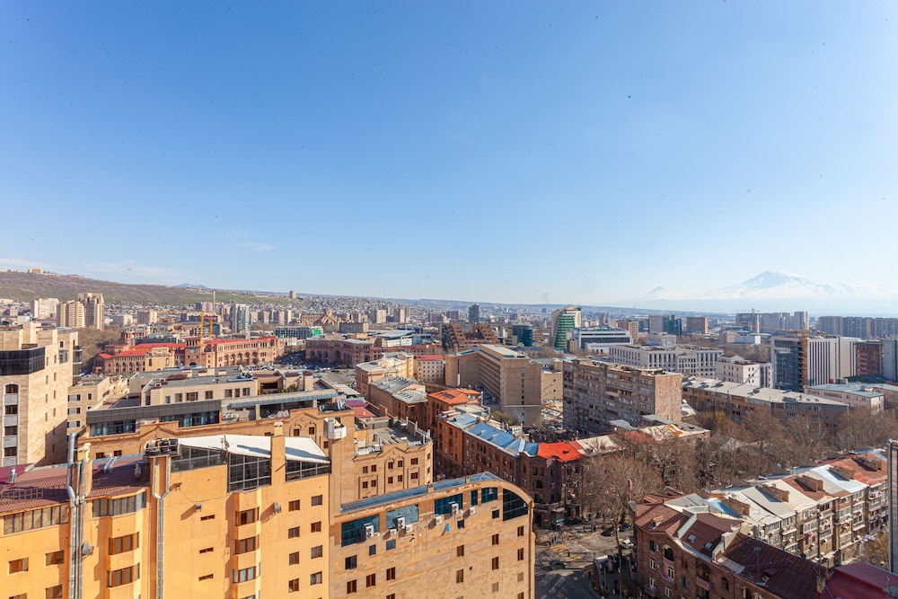 Stay Inn on Koghbatsi Str. 16