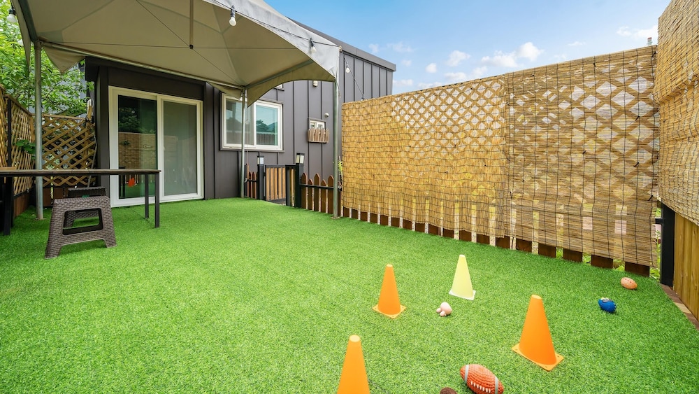 Gapyeong Two Dog Place Pension view 4