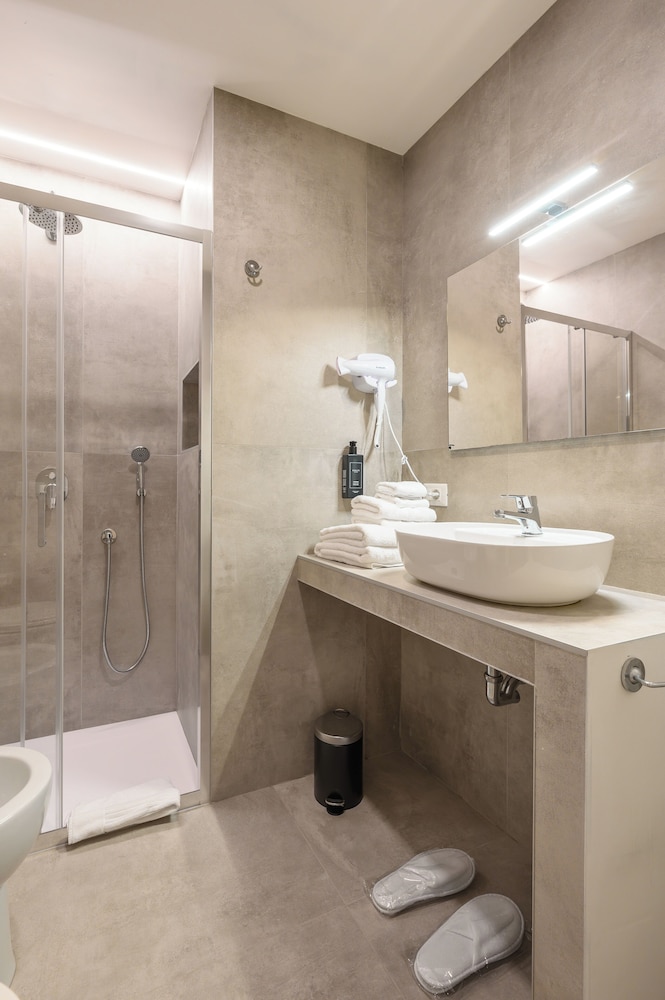 Tolu Relais