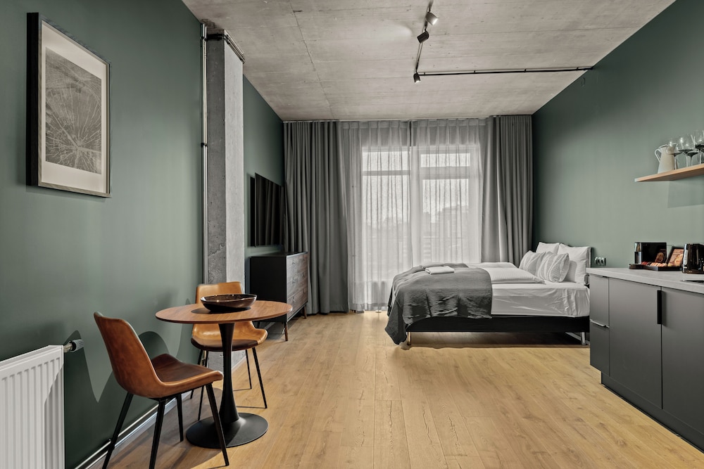 Aurora Nooks