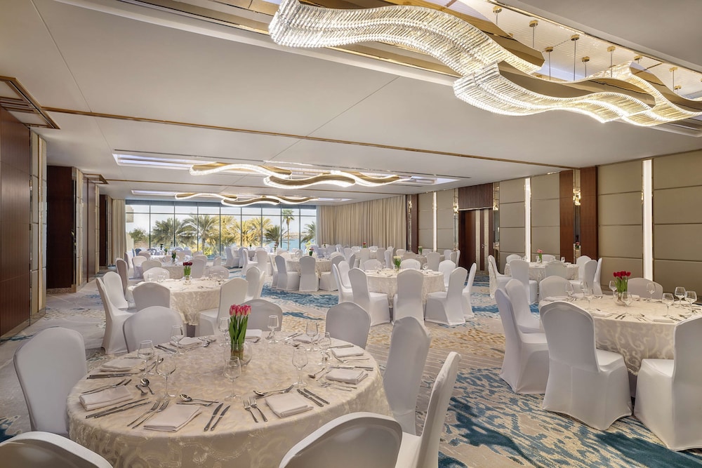 Hilton Dubai Jumeirah