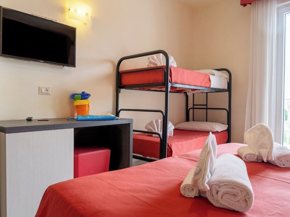 Family Hotel Alexander view 5