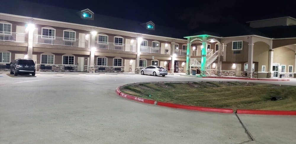 Highlands Suites