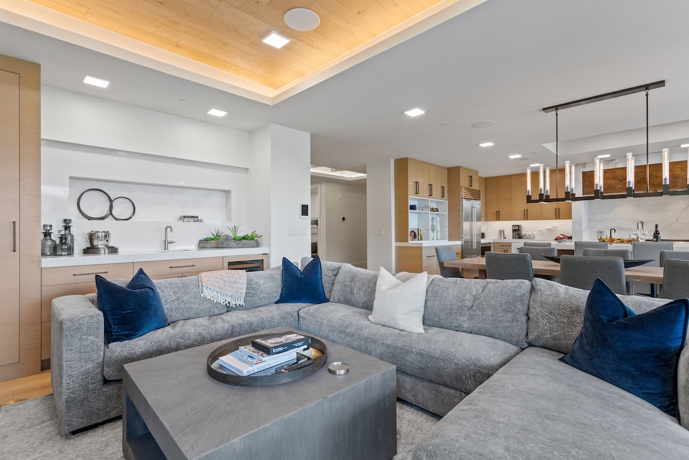 Empire Residences at Deer Valley Resort - Three Bedroom Deluxe Residence #401 3 Condo