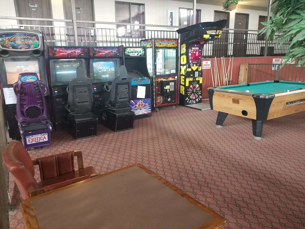 Dodge City Vacations - Dodge House Hotel  Convention Center - Property Image 5