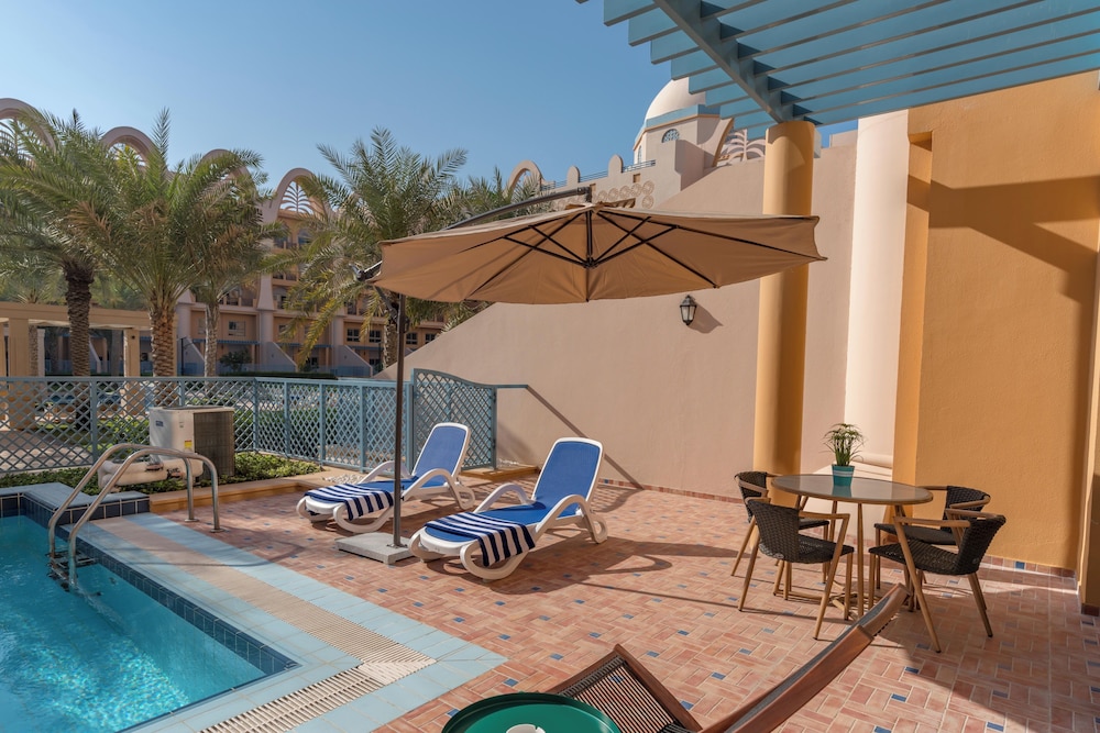SIMPLY COMFORT Amazing BeachFront Apartments near Atlantis Waterpark