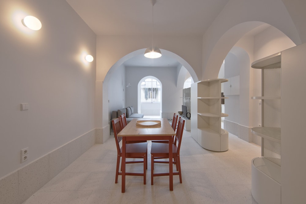 Alameda Terrace BY Homing