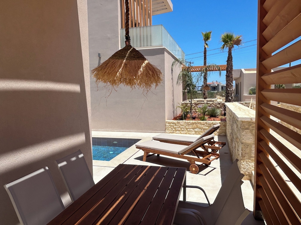 Lumina Sense Villas