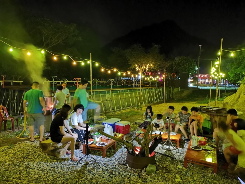 Cat Ba Eco Lodge