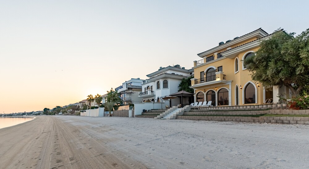 Signature Palm Villas - Mint Stay