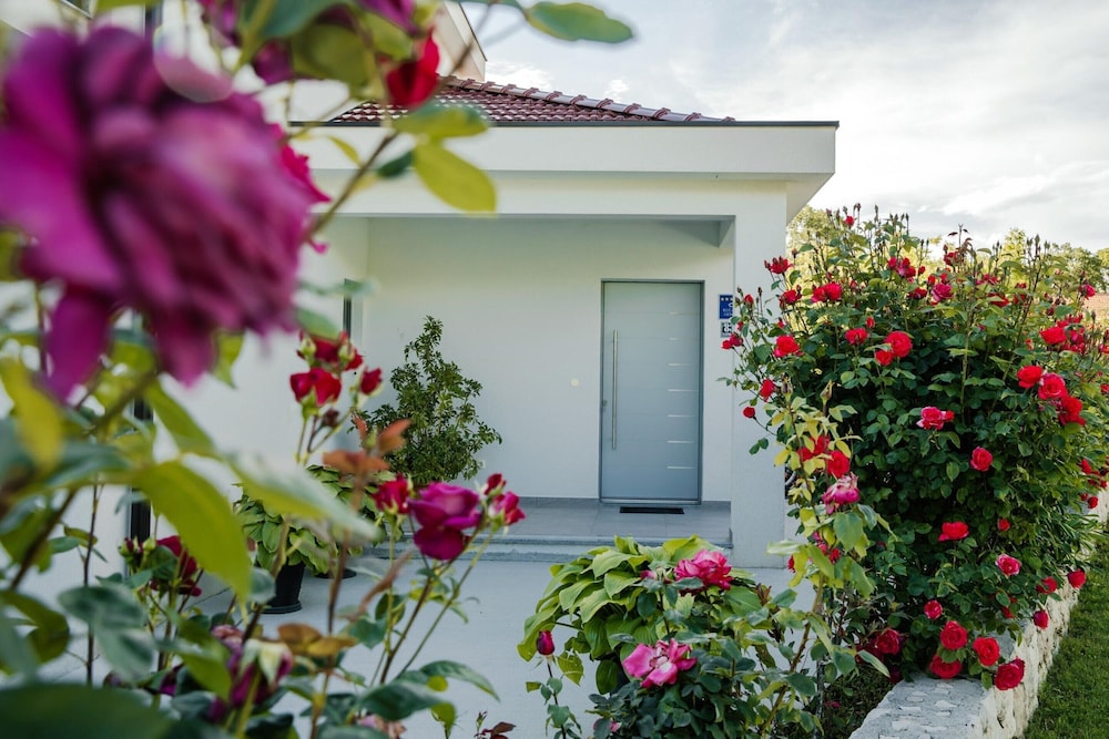 Villa in Imotski Near Blue & Red Lakes