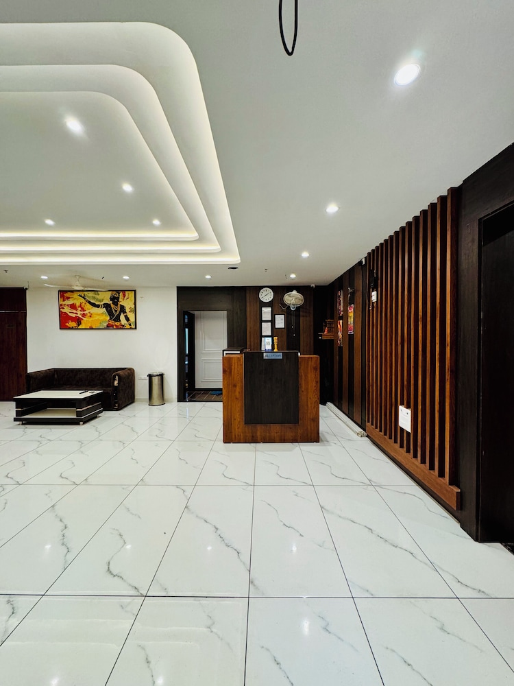 Hotel Ellora Inn Best Hotel In Sultanpur