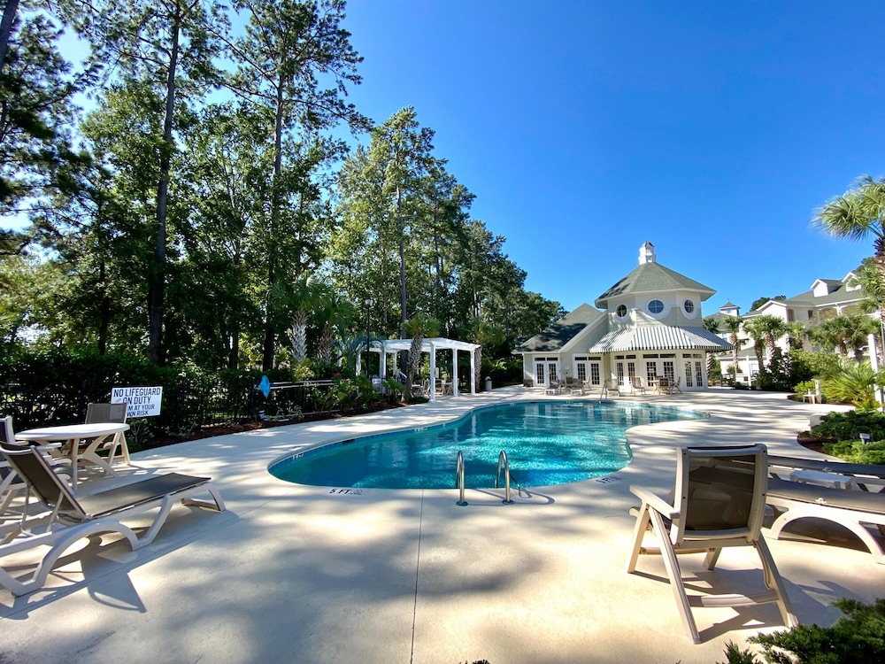 River Oaks by Palmetto Vacations