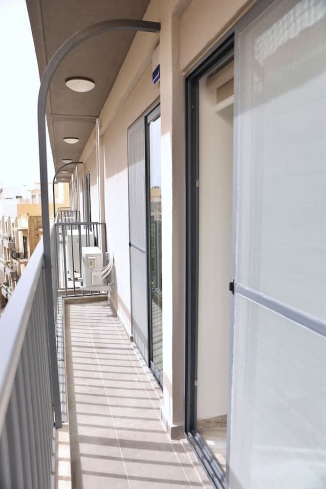 Gozo Coastal Escape Apartment Sea Views in Xlendi