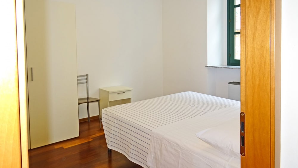 Holideal Campione Bed & Surf view 5
