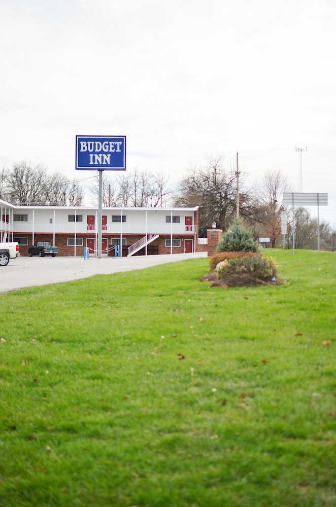 Budget Inn Mexico MO on US 54
