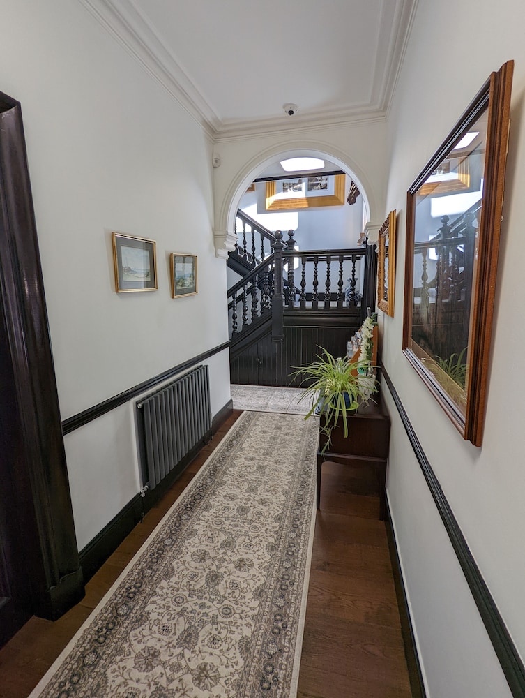 Cambeth Lodge Guesthouse view 3