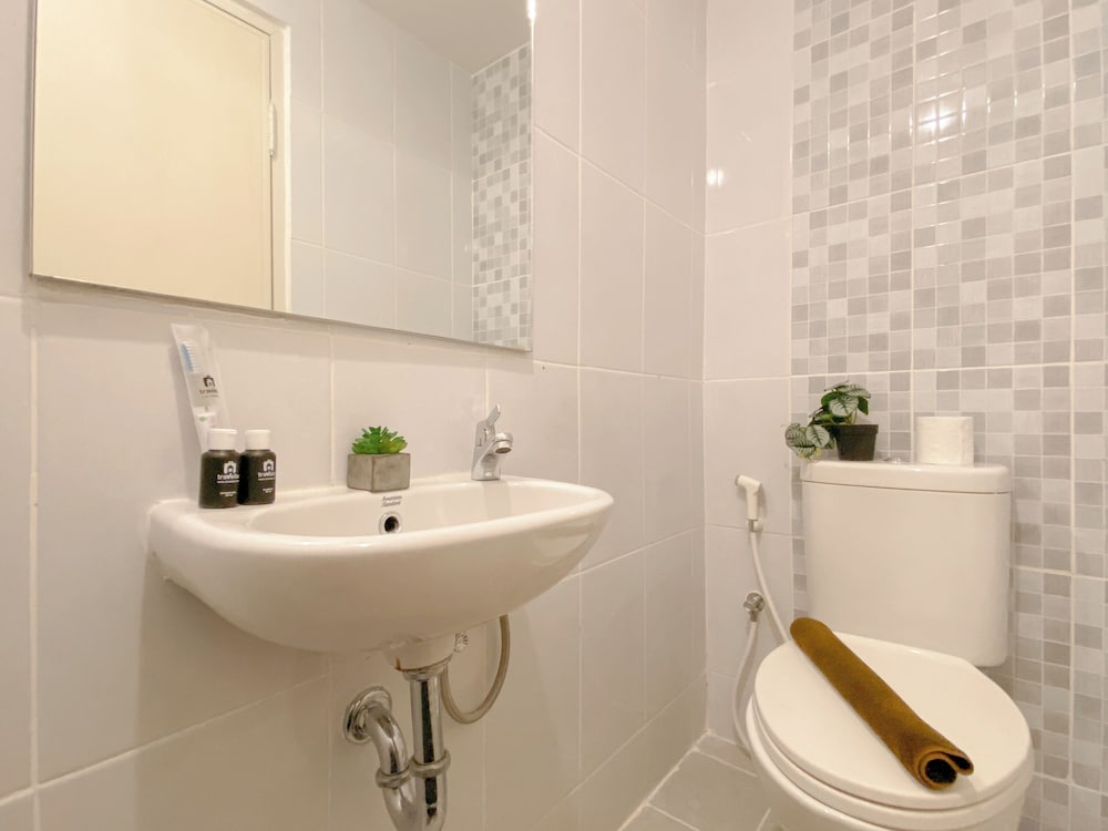 Comfort Minimalistic Studio at Tokyo Riverside PIK 2 Apartment
