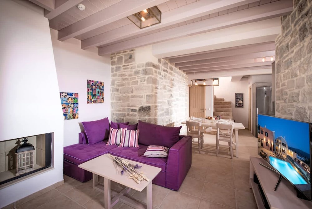 Phaistos Villas - Private Pool Luxury Retreats