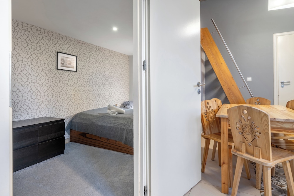 RentPlanet - Apartamenty Brzozowa