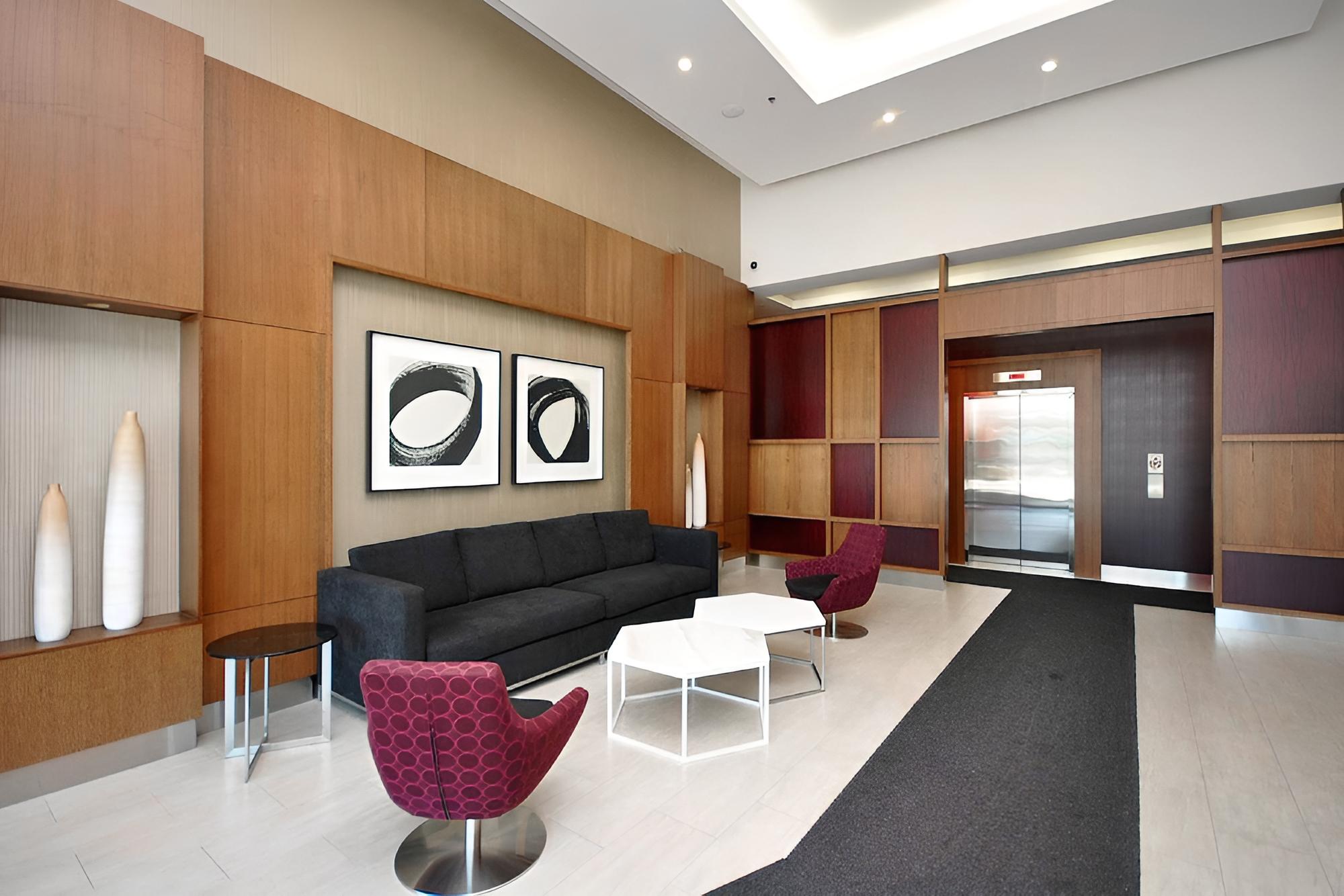 Pathway Luxury Suites - 4099 Brickstone