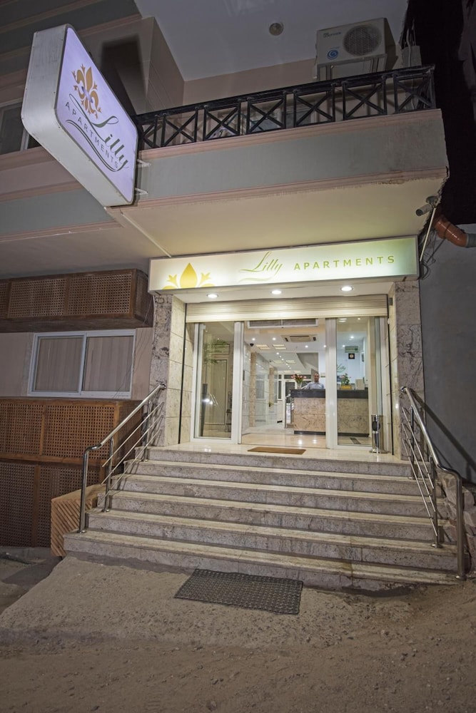 Lilly City Center Hostel