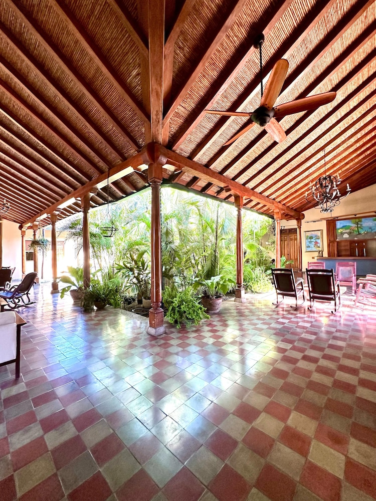 Hotel Colonial Victonella