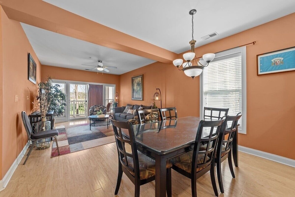 World Tour 104-206a 3 Bedroom Condo