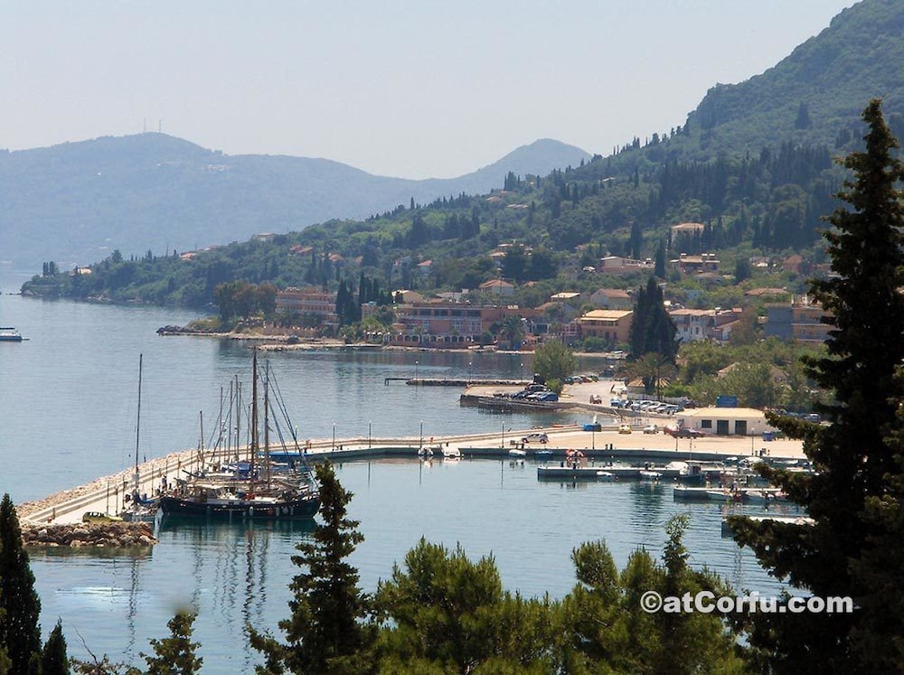 Kirki Apartments Mpenitses Corfu