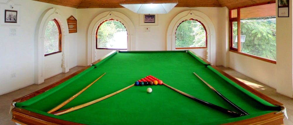 Alcor Spa Resort Kasauli