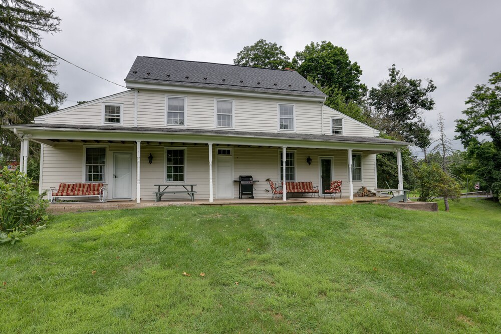 Historic Erwinna Vacation Home Near Delaware River view 2