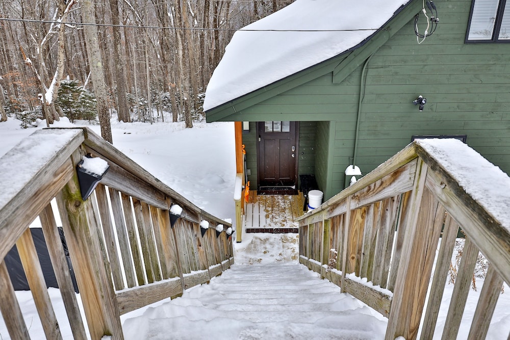 The Powder House 4 Bedroom Home