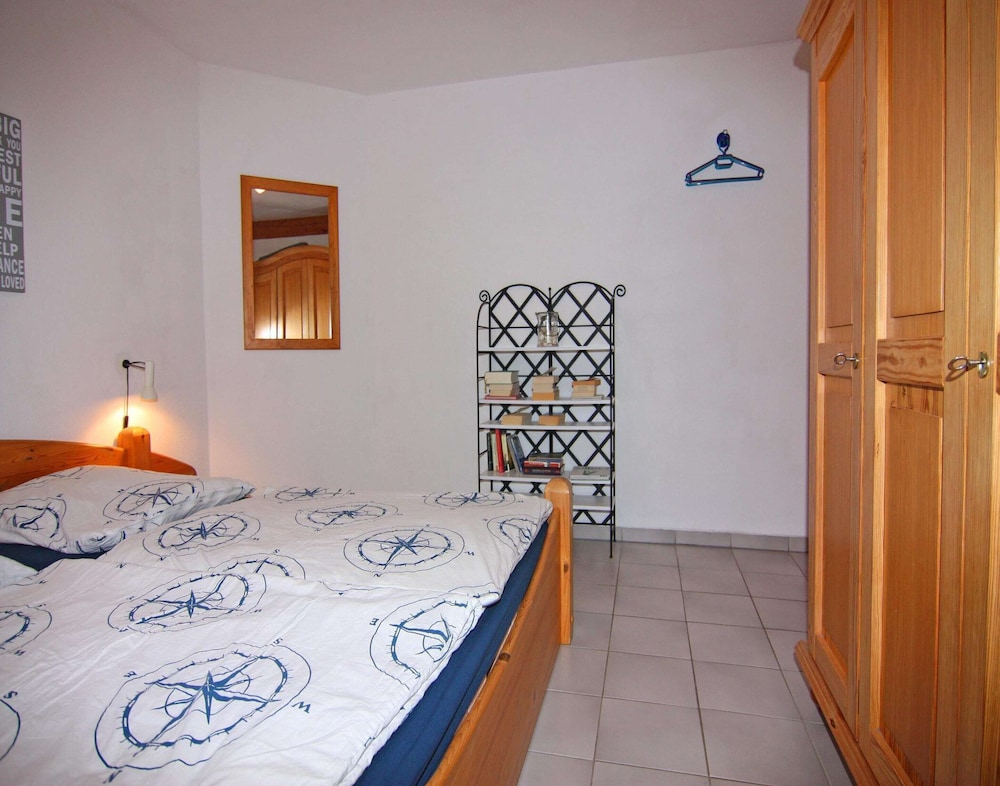 Wohnung in Wenkendorf mit Garten