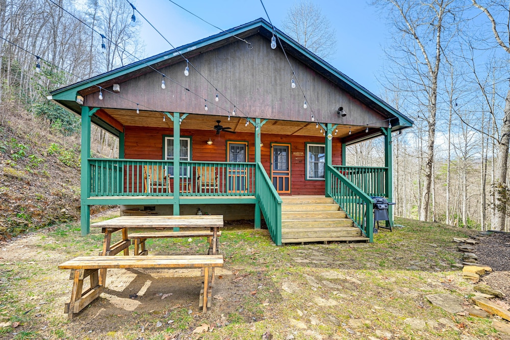 Smoky Mountain Cabin w/ Camping Area + Fire Pit! view 5