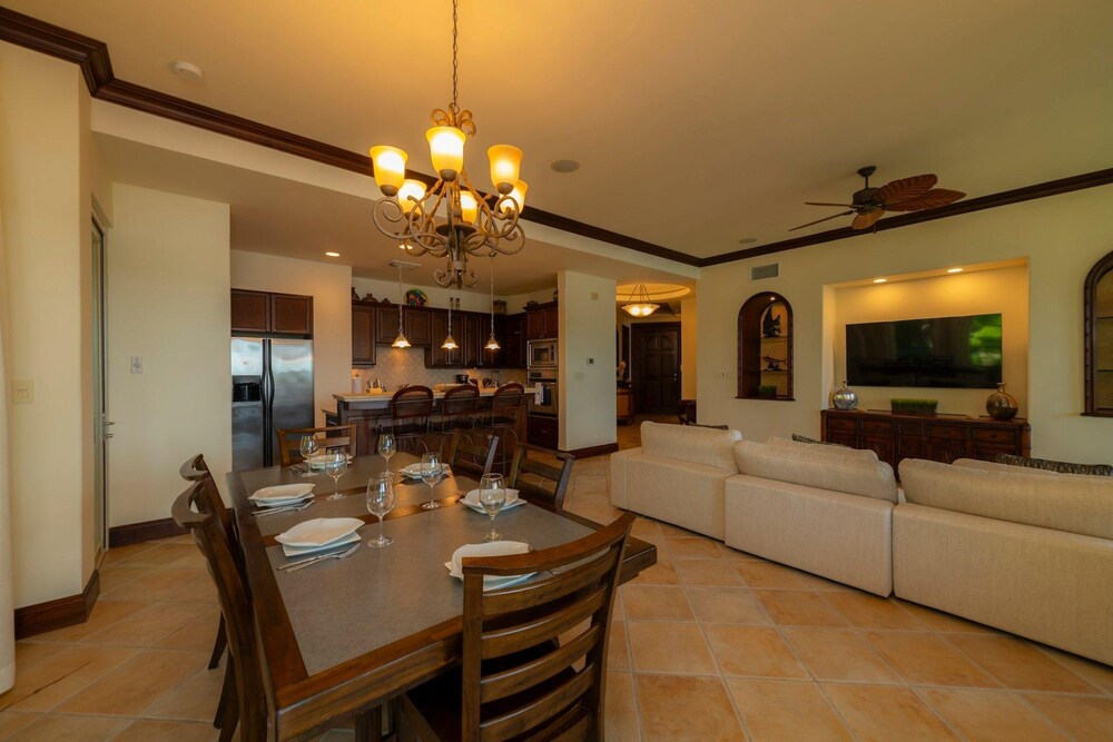 Marbella 6C 3 bed 3 1 2 Bath Ocean View