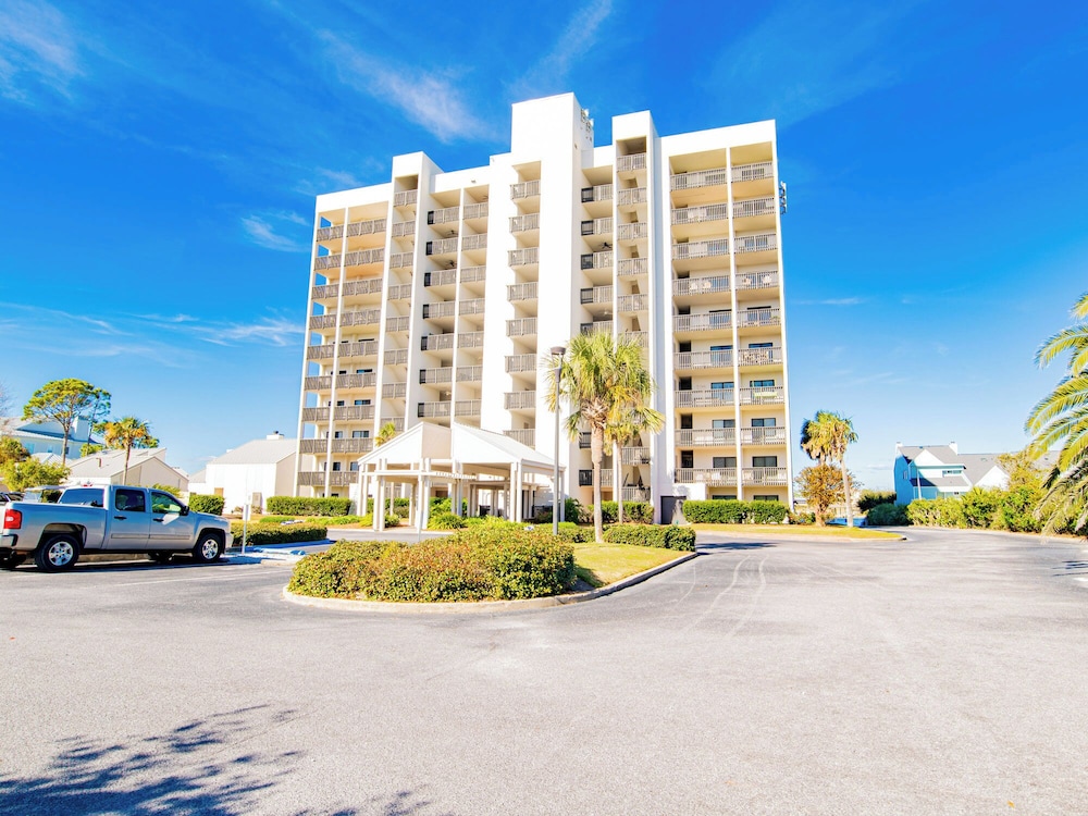 Shipwatch Surf & Yacht #301D by Southern Vacation Rentals