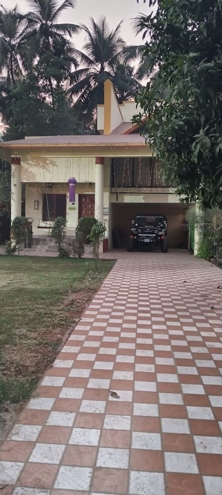 Ishaan Holiday Resort