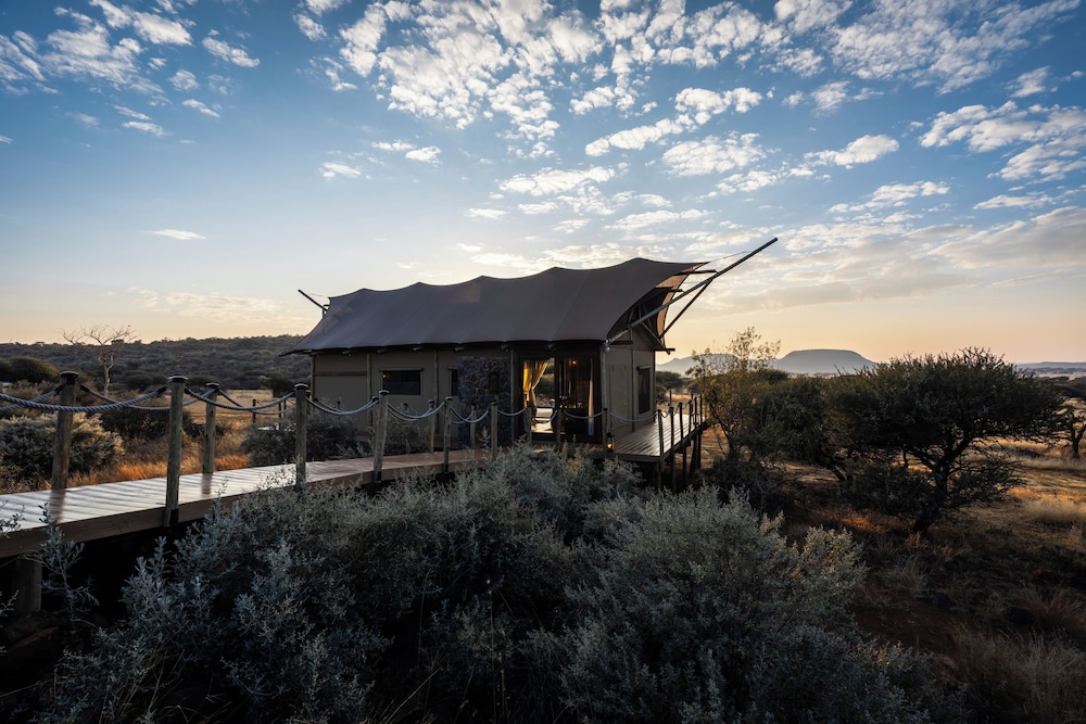 Maloba Lodge - Private Game Reserve
