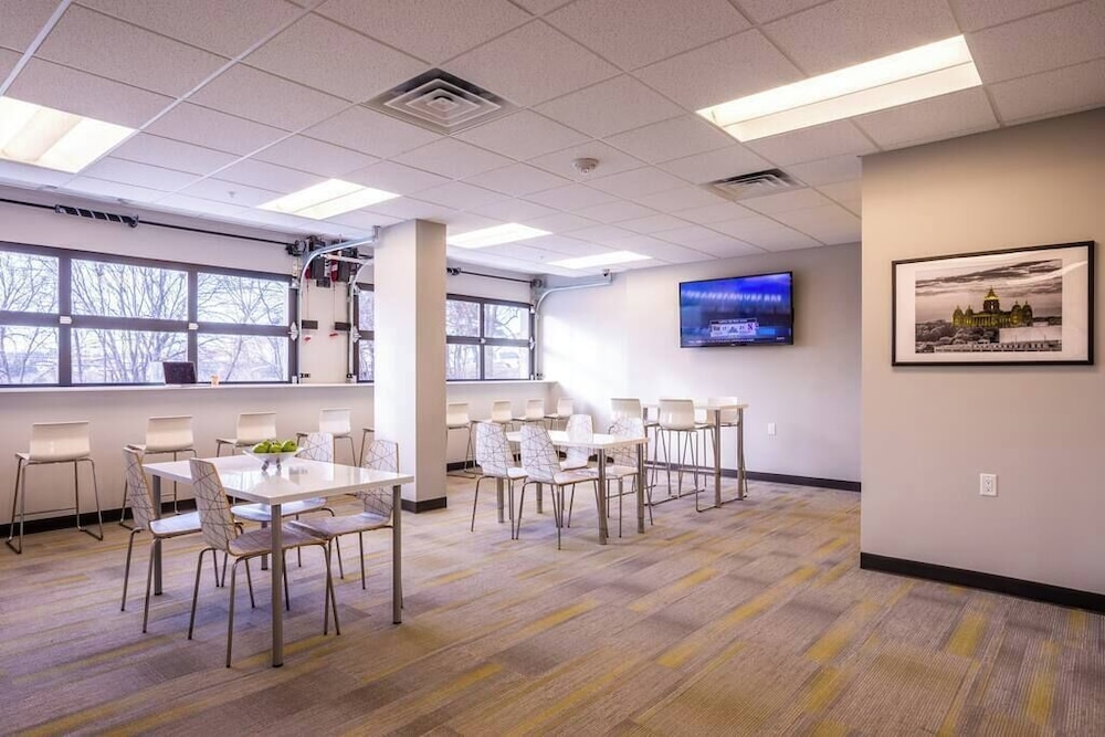 meeting & event spaces