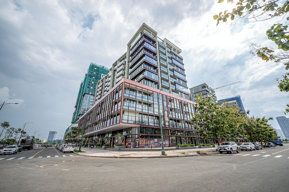 Landmark 81 & Vinhomes - ZEN Saigon Citypoint.