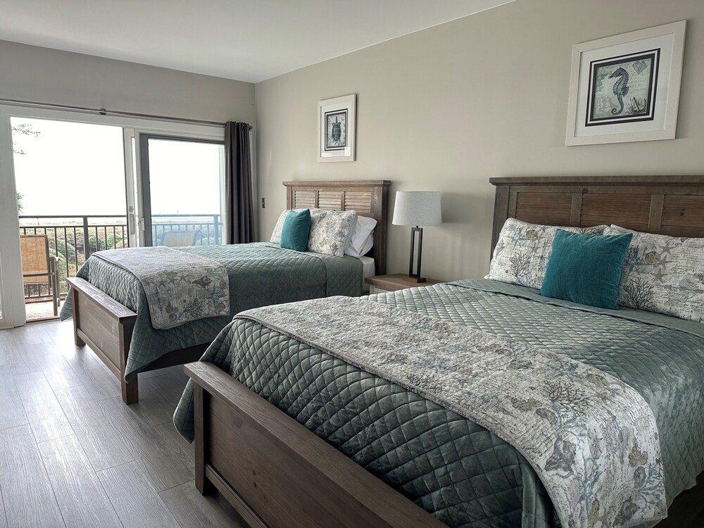 1828 Beachside Tennis at The Sea Pines Resort