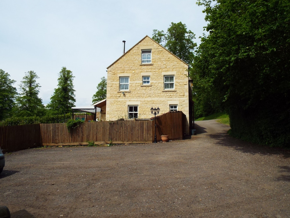 Meadowbrook Cottage B&B