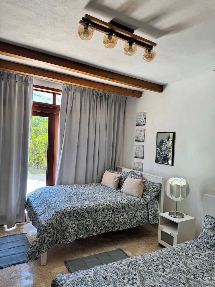Luxurious Punta Cana Villa With Private Pool & Beach Access