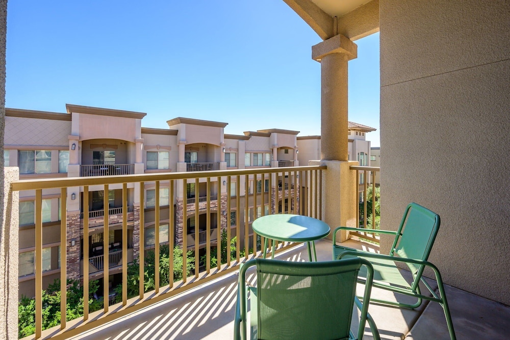 Villa Serenity 2 Bedroom Condo
